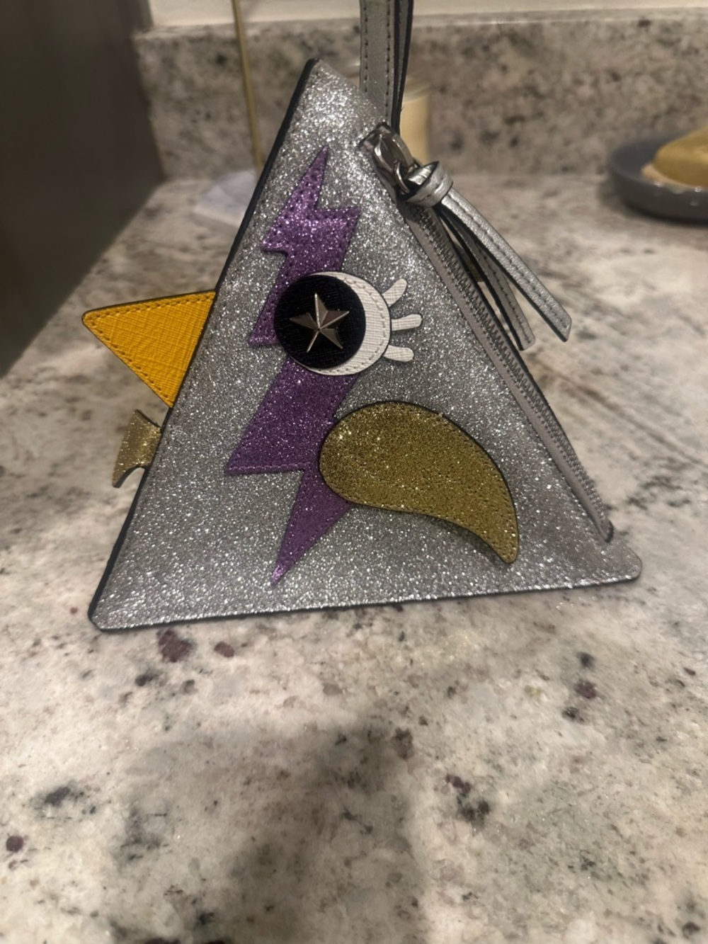 Gucci (RARE) Silver Glitter Chicken Clutch Purse 🐔 - Picture 1 of 7